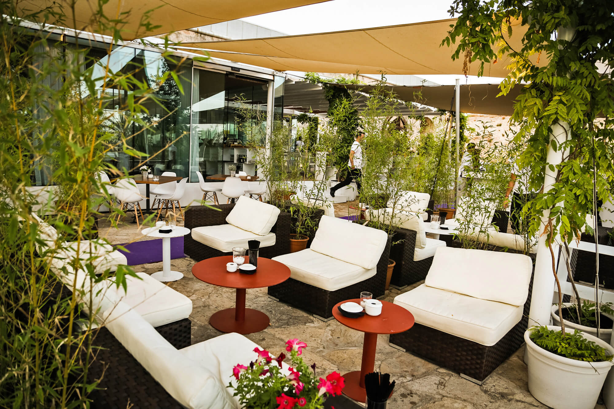 Lounge Terrasse mit Blick auf dem Hafen der Finca Arte